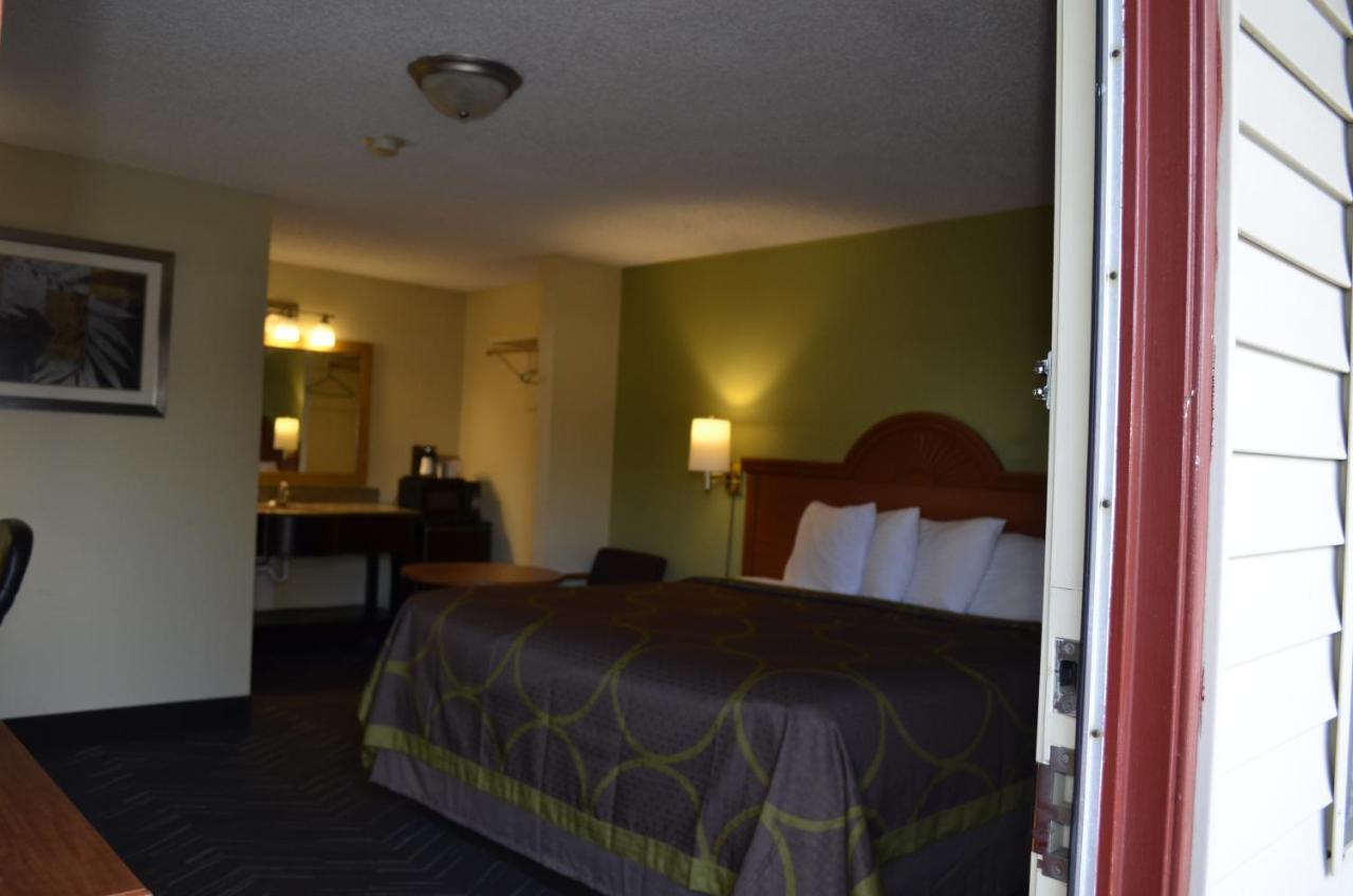Budget Inn Williamsville Eksteriør bilde