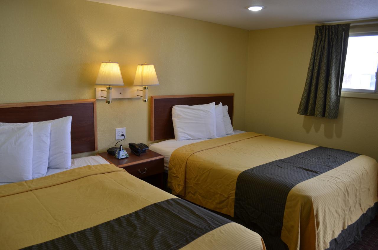 Budget Inn Williamsville Eksteriør bilde