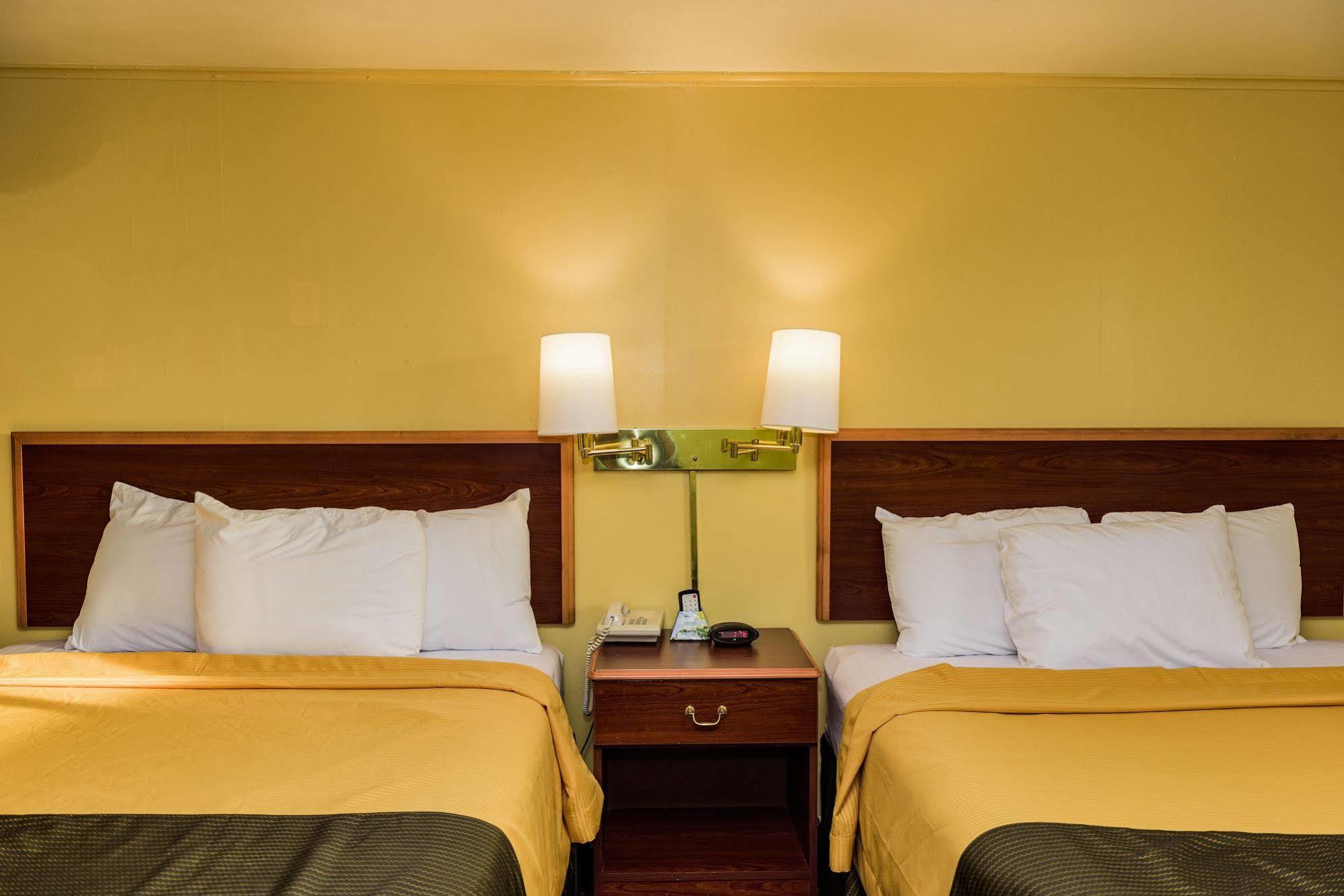 Budget Inn Williamsville Eksteriør bilde
